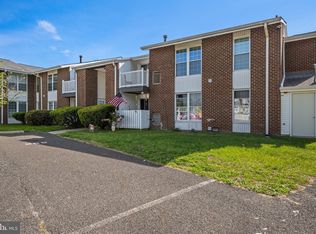 275 Green St APT 4A6, Beverly, NJ 08010