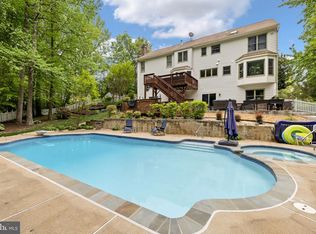 100 Boscobel Rd, Fredericksburg, VA 22405
