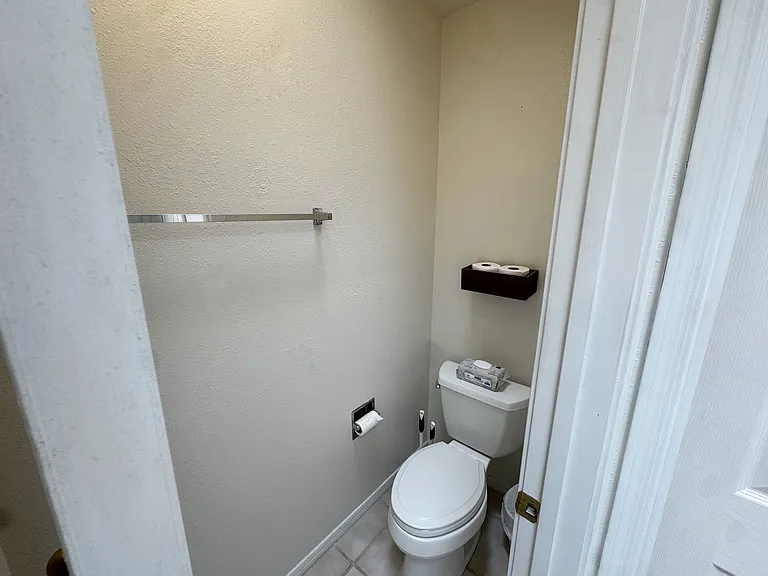 2135 Coyote Willow Ave NE — Photo 36