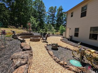 150 Watson Dr, Hull, GA 30646