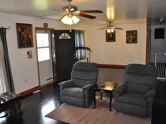 2nd image of 4715 Palmetto St