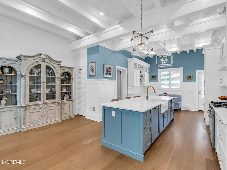 15 West St — Photo 10