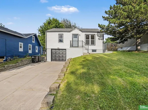 1931 S 49th St, Omaha, NE 68106