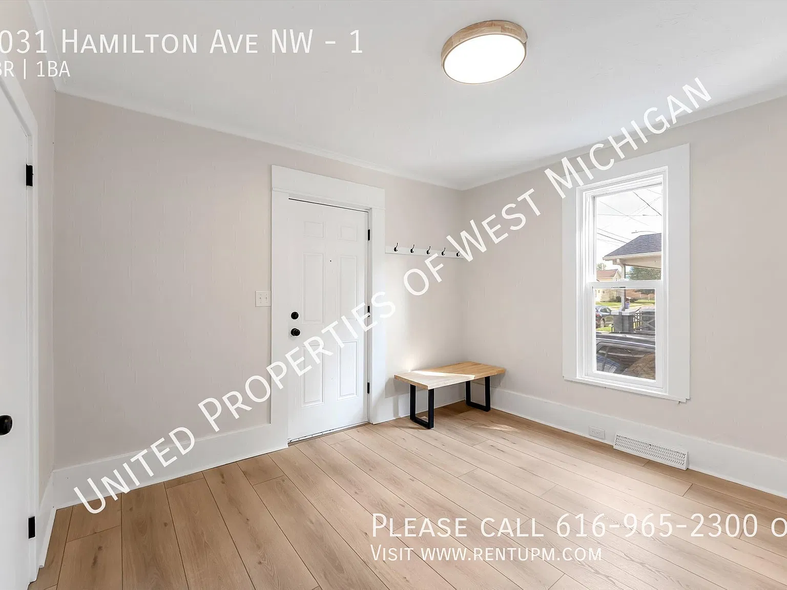 Available Now! | 2 bedroom, 1 Bathroom Lower Level Apartment in the West Grand Neighborhood | Sta... — Photo 3
