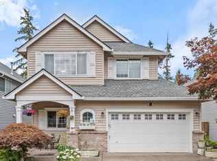 355 NE Saint Jean Pl, Hillsboro, OR 97124