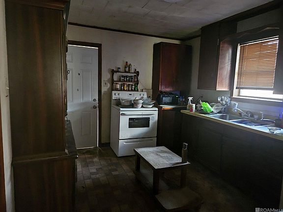 5th image of 8451 Steve Johnson Dr