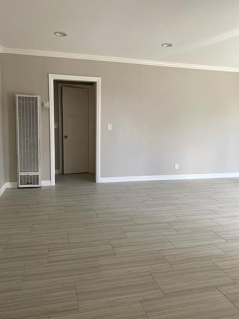 1st image of 1135 E Washington Blvd