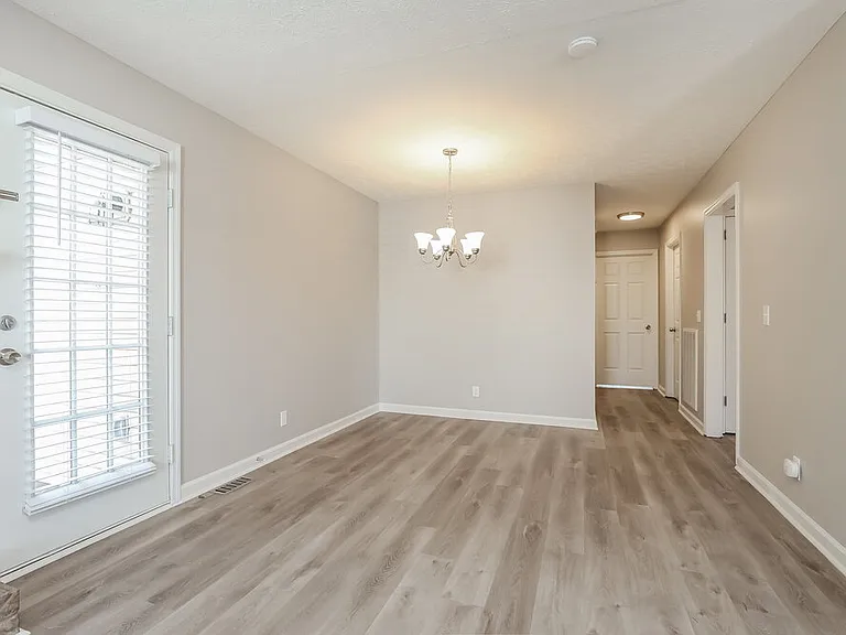 3068 Chateau Valley Dr — Photo 6