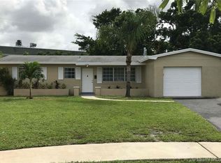 7770 NW 1st St, Hollywood, FL 33024