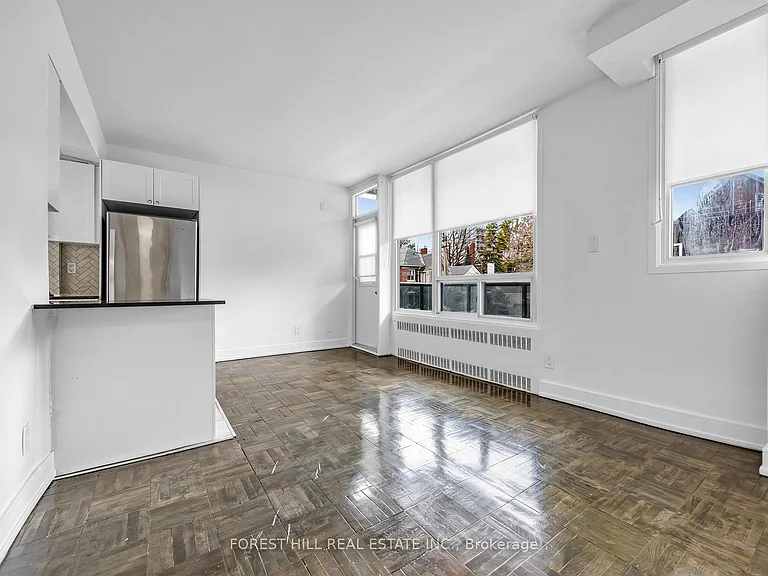 70 Spadina Rd #102 — Photo 9