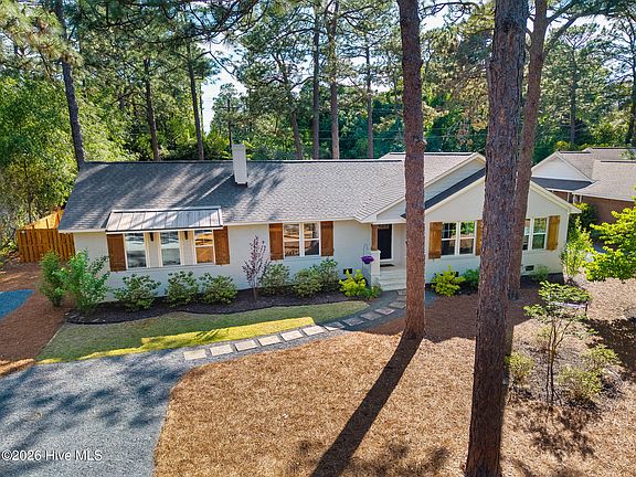 3rd image of 5 Mcleod Road