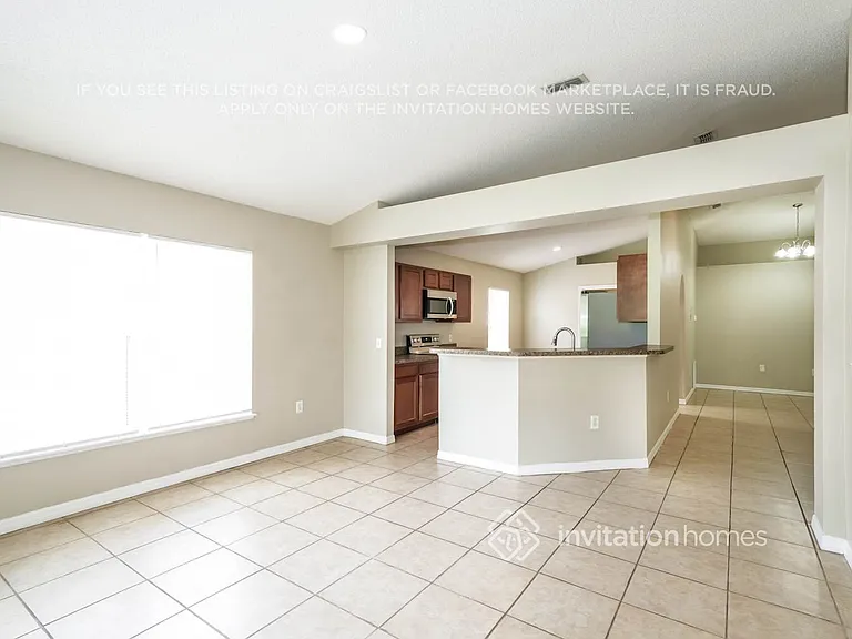 24836 Hyde Park Blvd — Photo 6