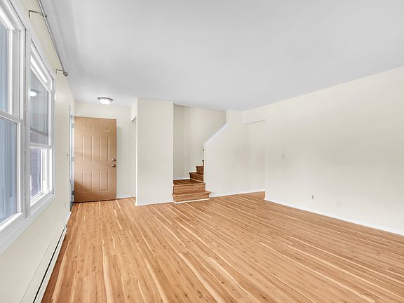 5th image of 282 Connie Dr #282