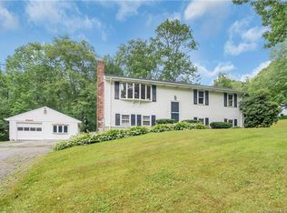 245 Coatney Hill Rd, Woodstock, CT 06281