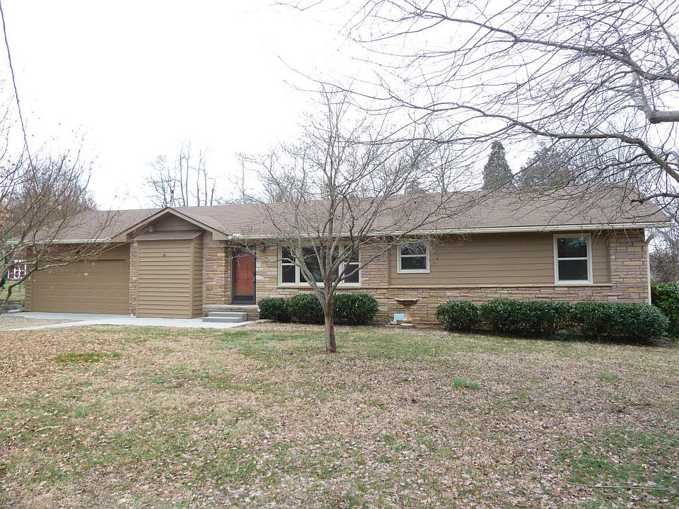 1st image of 6913 Mackin Ln