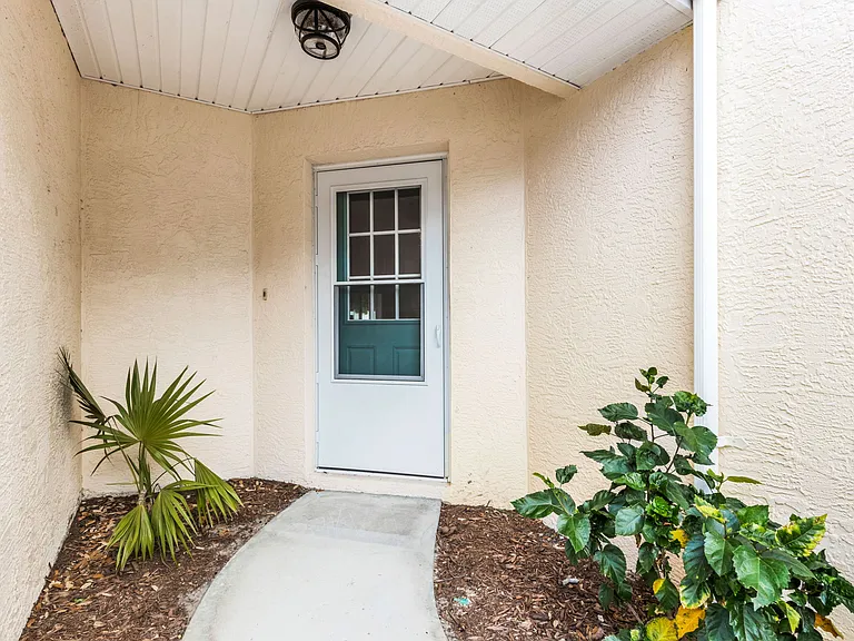 606 Marcus St #26 — Photo 37