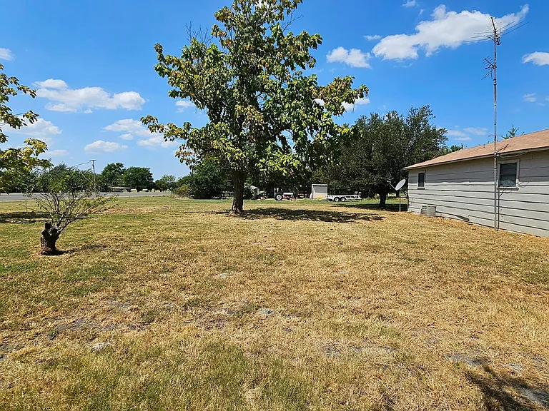 4415 County Road 1152 — Photo 19