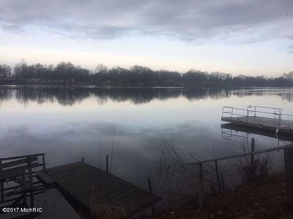 4th image of 23272 Van Resort Dr