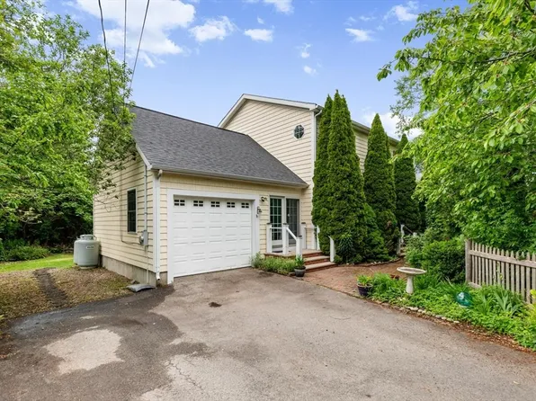 1 Pigeon Hill Ct #C, Rockport, MA 01966