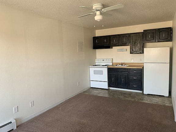 2nd image of 2905 Glen Dale Dr #7