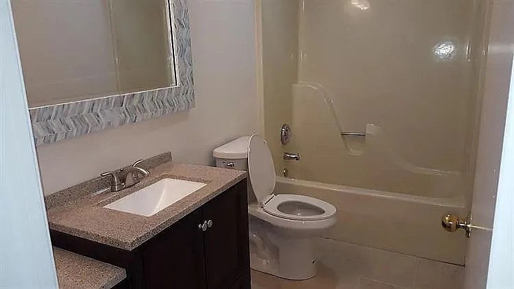501 Dustin Dr — Photo 12
