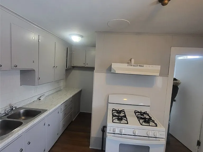 62 Kilvert St #4 — Photo 5