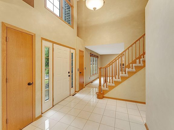 5th image of 4510 Lanewood Ln N