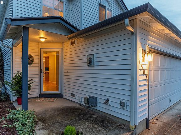 2nd image of 7503 NE 51st Way