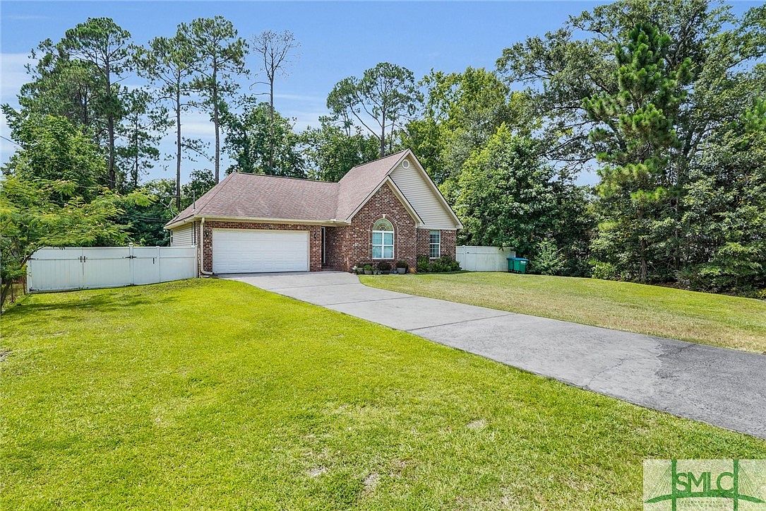 107 N Oak St, Bloomingdale, GA 31302 MLS 290322 Zillow