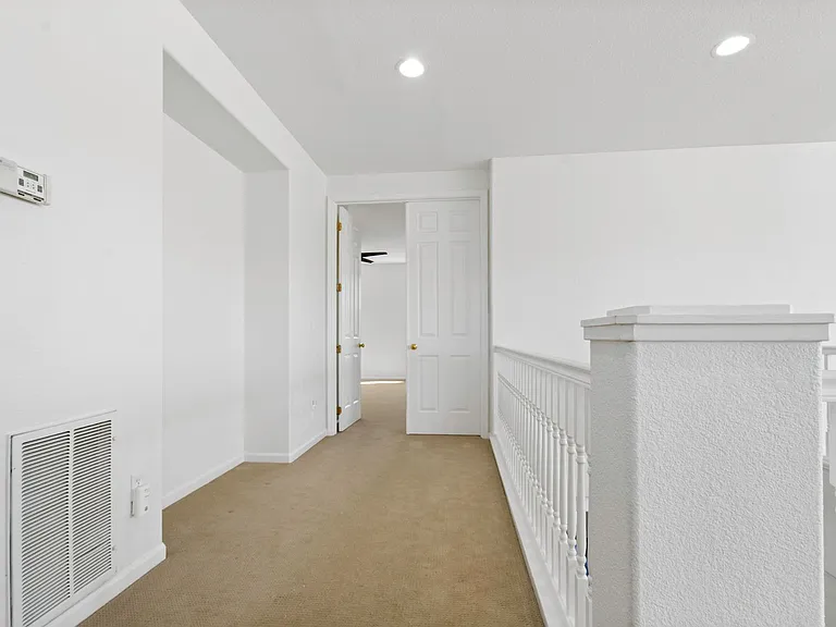 991 Zephyr Ln — Photo 49