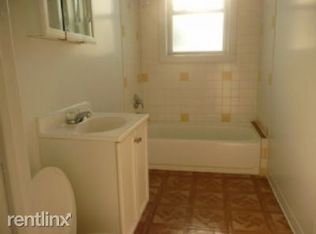 7130 S Wabash Ave, Chicago, IL 60619