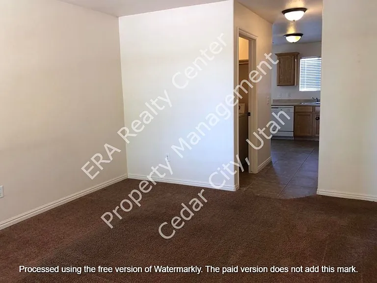 4152 W 25 N — Photo 5