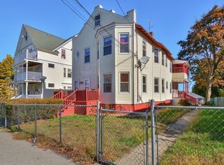 115-117 Woodland St, Lawrence, MA 01841