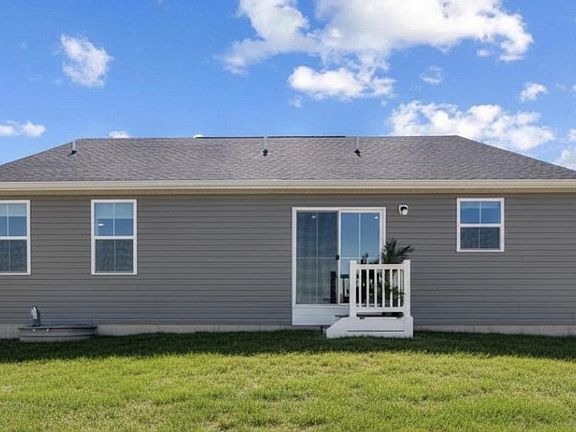 3rd image of 16283 John Adams Ln
