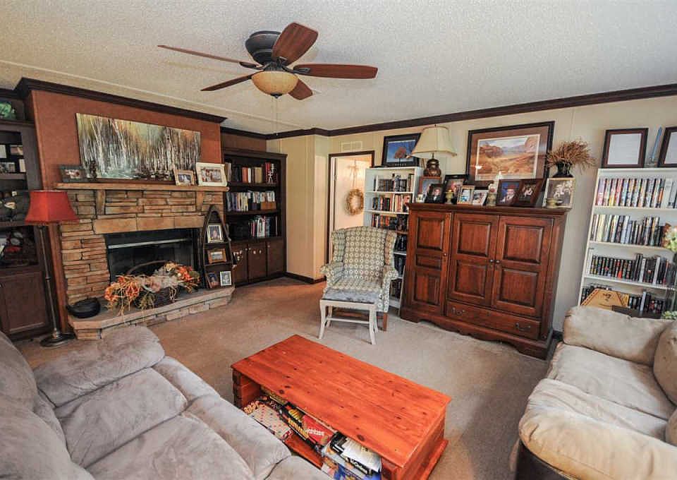 1st image of 1901 Wax Myrtle Ct