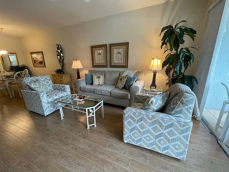 519 Roma Ct #2103 — Photo 3