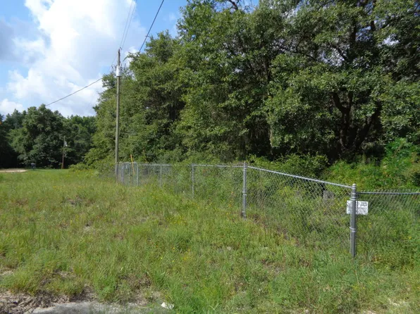 101 John St, Interlachen, FL 32148