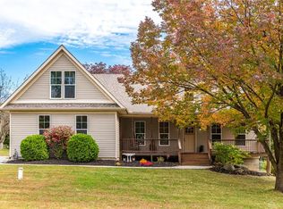 2938 Pascal Dr, Dayton, OH 45431