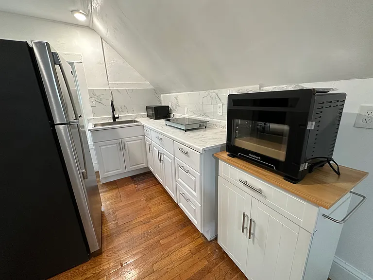 76 Faywood Ave #2UP — Photo 1
