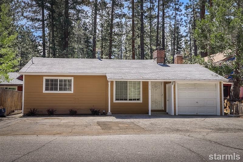 1st image of 2576 Alma Ave