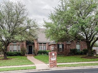 321 Appaloosa Trl, Woodway, TX 76712