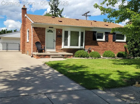 22246 Champaign St, Taylor, MI 48180