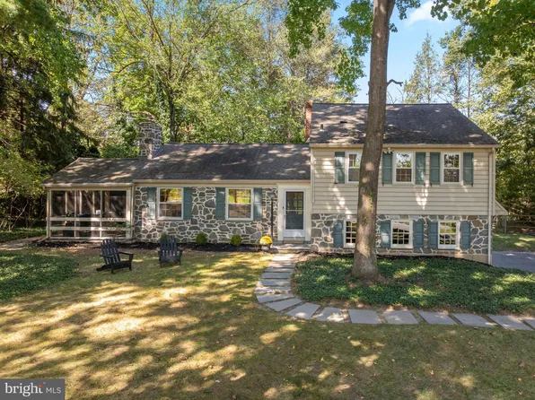 675 Walker Rd, Wayne, PA 19087