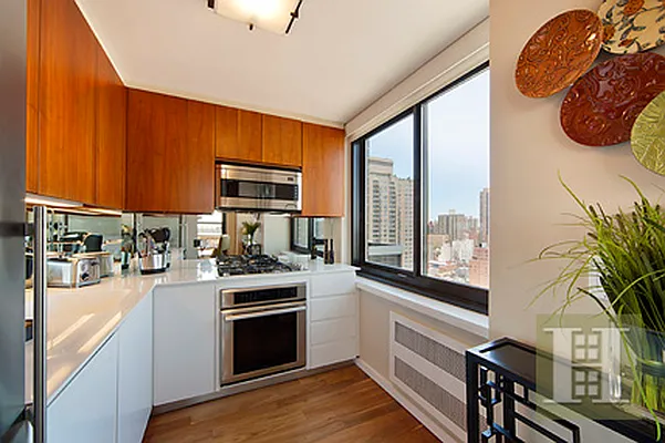 Sold by Halstead Real Estate | media 13