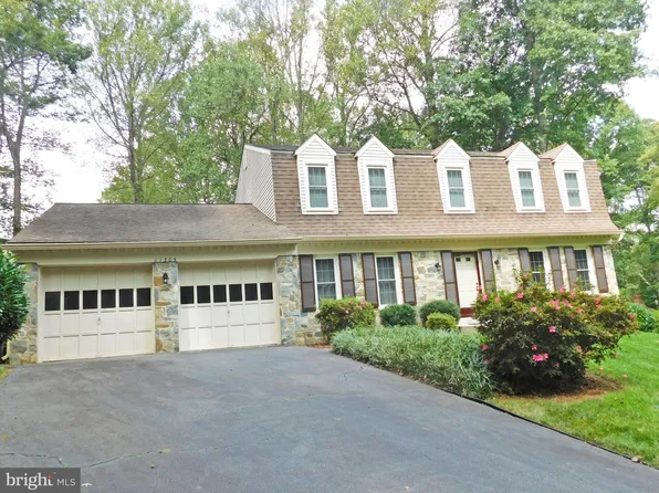 11305 Robert Carter Rd, Fairfax Station, VA 22039