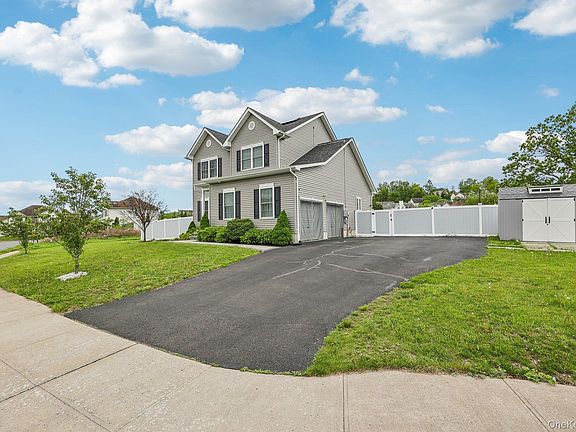 2nd image of 3105 Betsy Ross Ridge