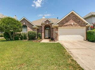 2854 Trent Ct, Grand Prairie, TX 75052