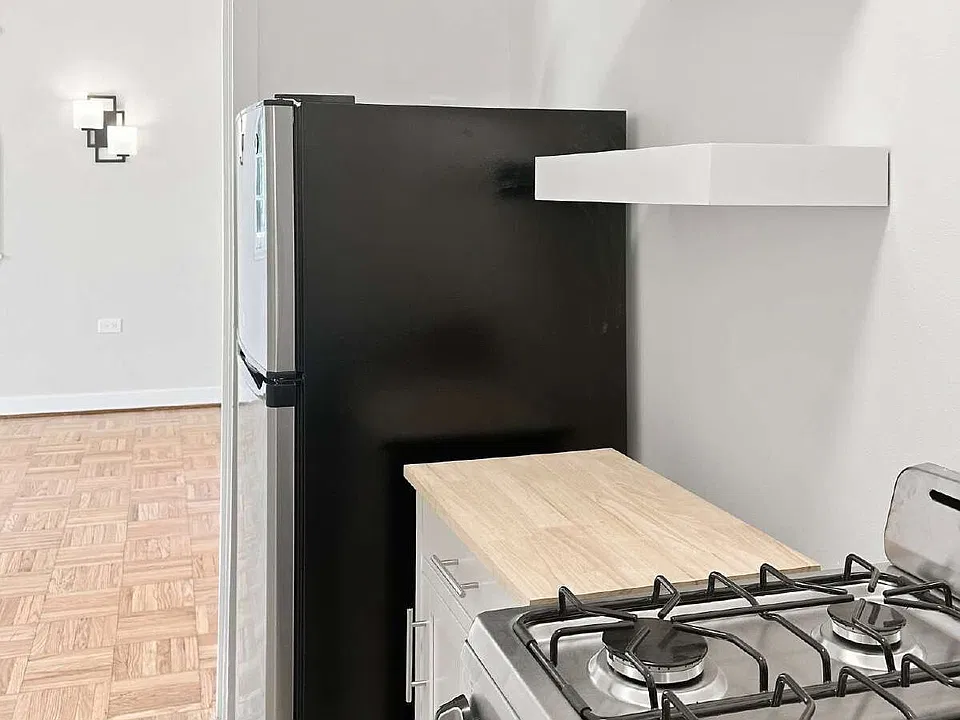 30 W Spain St #1