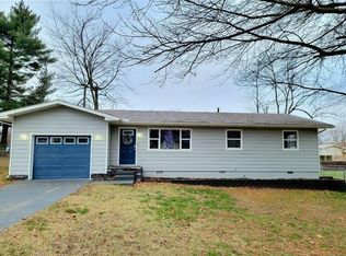 302 Highland Avenue, Monett, MO 65708