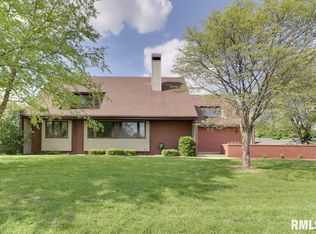 205 E Garfield St, Minier, IL 61759